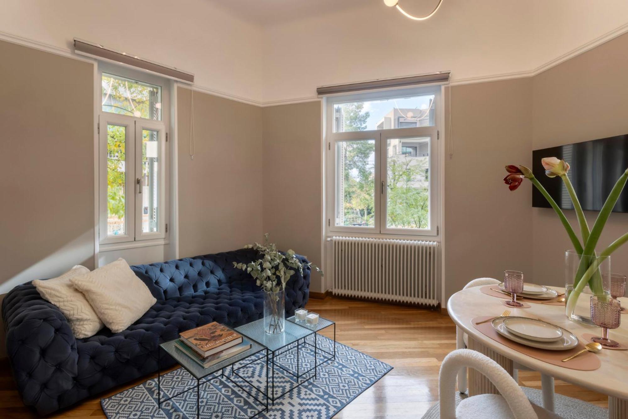 Acropolis Maisonette 3br 6ppl 15min Metro&museum *